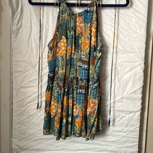 Floral tank